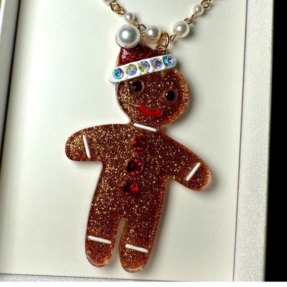 NWT ⚜️♥️⚜️ BETSEY JOHNSON GINGERBREAD NECKLACE - Picture 9 of 15